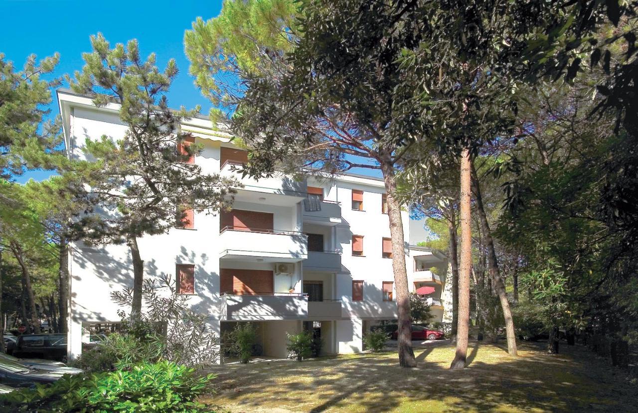 Appartamenti Fiordalisi Bibione Exterior foto